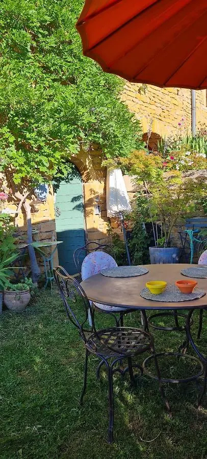 Gite De St Clair Ville-sur-Jarnioux 0*,
