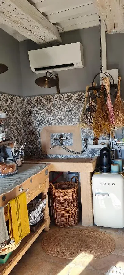 Gite De St Clair Ville-sur-Jarnioux Tatil Evi