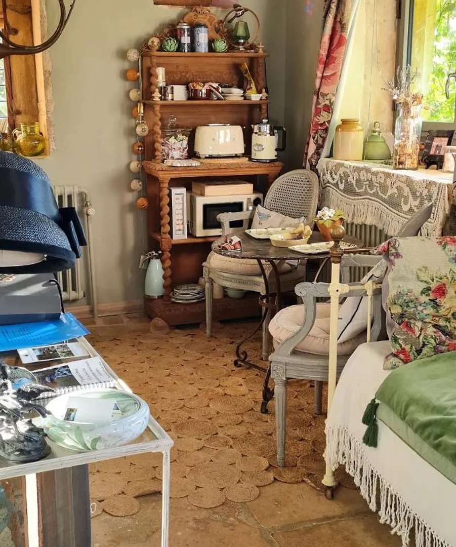 Gite De St Clair Ville-sur-Jarnioux Holiday home